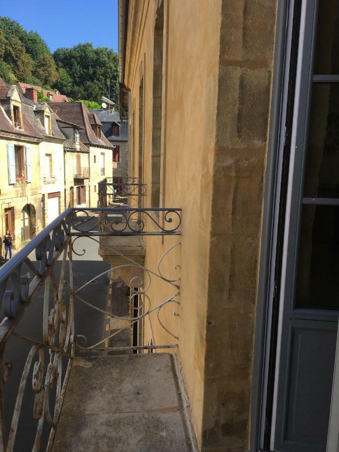 Les Lumieres De Sarlat Lägenhet Exteriör bild
